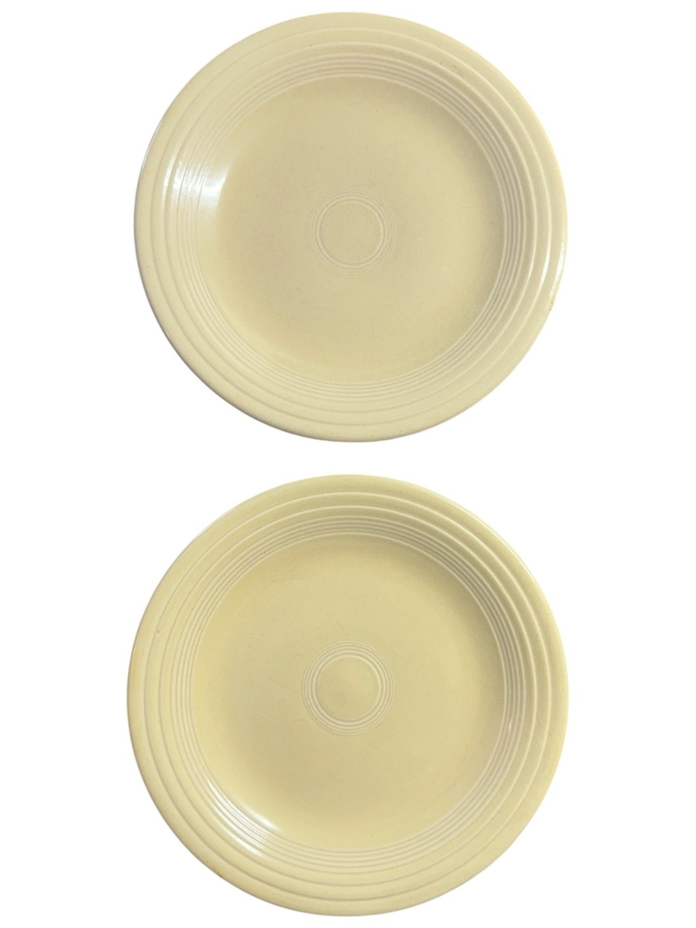 VTG Fiesta Butter Yellow 10 3/8" Dinner Plates - Set of 2